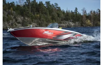 Катер NorthSilver Husky 630 SF