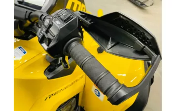 Квадроцикл Can-Am Renegade XMR 1000R VISCO-4LOK 2021 ТЕСТ
