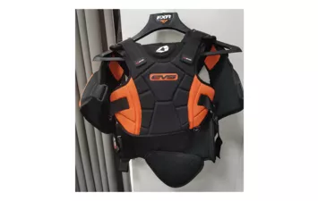 Защита EVS SV1 RACE VEST тела уценка