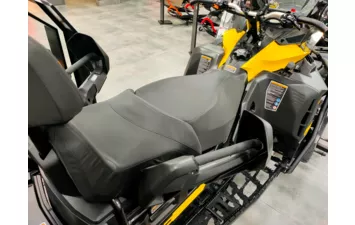 Снегоход Ski-Doo Expedition LE 900 ACE  б/у (Черный/Желтый )
