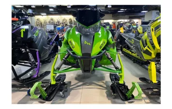 Снегоход ARCTIC CAT M8000 MOUNTAIN CAT (162) Б/У