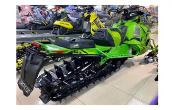 Снегоход ARCTIC CAT M8000 MOUNTAIN CAT (162) Б/У