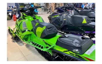 Снегоход ARCTIC CAT M8000 MOUNTAIN CAT (162) Б/У