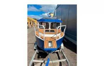 Катер Krasboat 670 Cabin