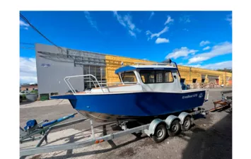 Катер Krasboat 670 Cabin