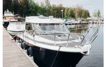 Катер Phoenix 700 Cabin (, , , )