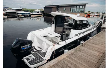 Катер Phoenix 700 Cabin (, , , )