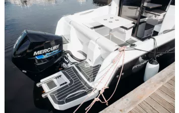 Катер Phoenix 700 Cabin (, , , )