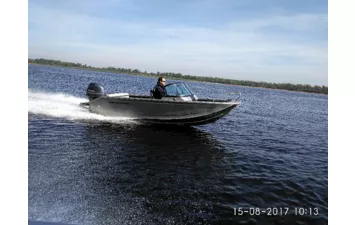 Катер Волжанка 46 Фиш с мотором YAMAXA F60 FETL 60 лс ( )