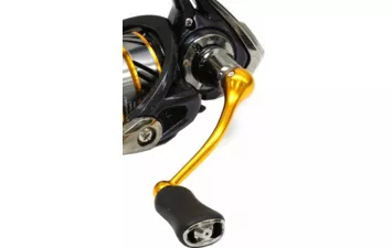 Катушка безынерционная Daiwa 19 Revros LT 2500