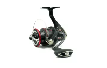 Катушка безынерционная Daiwa 23 Fuego LT 4000-CP