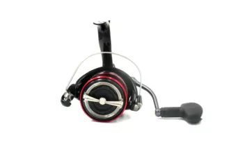 Катушка безынерционная Daiwa 23 Fuego LT 4000-CP