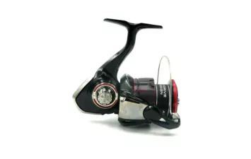 Катушка безынерционная Daiwa 23 Fuego LT 4000-CP