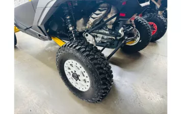 Квадроцикл BRP Can-Am Maverick R X RS with Smart-Shox