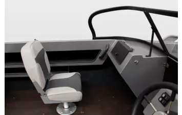 Лодка VOLZHANKA YAVA L BowRider