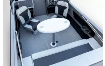 Лодка VOLZHANKA YAVA XL BowRider