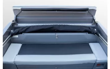 Лодка VOLZHANKA YAVA XL BowRider