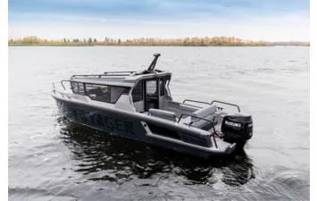 Лодка VOYAGER 850 Cabin