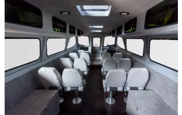 Лодка VOYAGER LONGCABIN