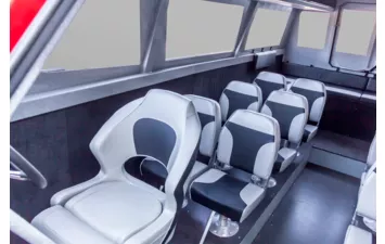 Лодка VOYAGER LONGCABIN