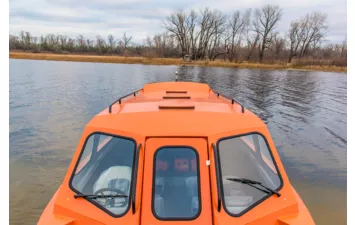 Лодка VOYAGER LONGCABIN