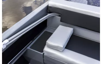 Лодка VOLZHANKA 53 Fish