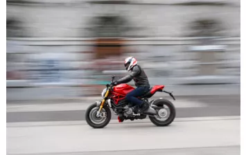 Мотоцикл Ducati Monster 1200 S