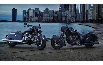 Мотоцикл Indian Darkhorse Thunder Black Smoke ( )