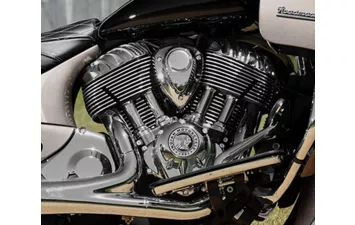 Мотоцикл Indian Roadmaster Thunder Black ( )