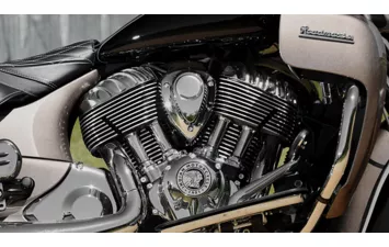 Мотоцикл Indian Roadmaster Thunder Black ( )