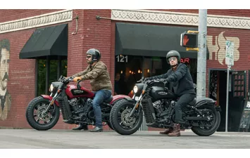 Мотоцикл Indian Scout Bobber Indian Red ( )