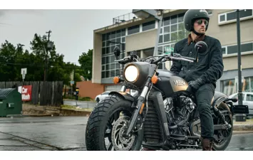 Мотоцикл Indian Scout Bobber Indian Red ( )