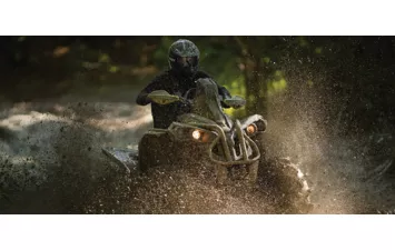 Квадроцикл Can-Am Renegade XMR 1000R VISCO-4LOK 2021 ТЕСТ