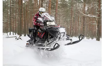 Снегоход VECTOR 551