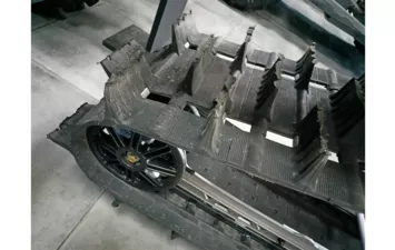 Снегоход Lynx BRUTAL RE 400 mm 900 ACE Turbo R 2025