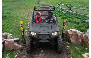 Мотовездеход RZR 570 EFI+КОМПЛЕКТАЦИЯ