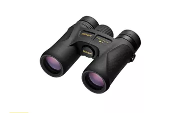 Бинокль Nikon 10х30 Monarch 7