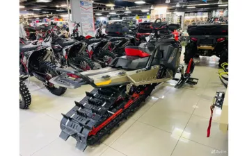 Снегоход Ski-Doo SUMMIT 154 800 E-TEC  б/у
