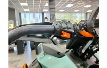 Снегоход BRP Ski-doo EXPEDITION XTREME 900 ACE TURBO R  2024