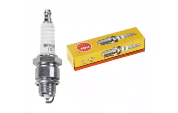 Свеча зажигания NGK BP8HS 2630