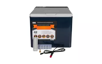 Автохолодильник Camping World DeLuxe 42L .