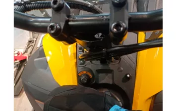 Снегоход Ski-Doo SKANDIC Sport 600 EFI  2026