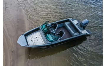 Лодка Volzanka 50 Fish